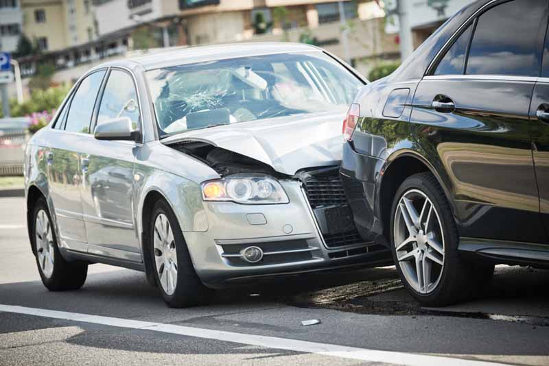 Car,Crash,Accident,On,Street ,Damaged,Automobiles